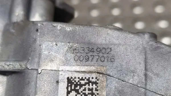 Öljyn imupumppu OEM 7853349 BMW M2 F87 image 6