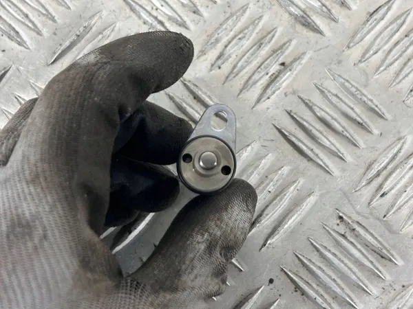 Kamaxelventil Audi Q5 SQ5 OEM 06E103697T image 3