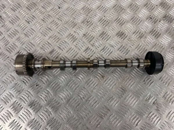 Árbol de levas Maserati Levante OEM 296888 - Usado image 2