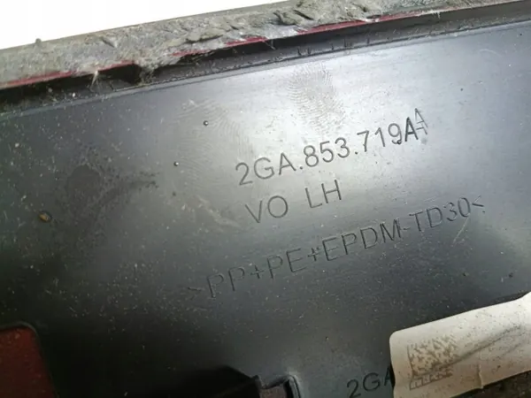 VW T-Roc Deurlijst Links Voor OEM 2GA853719A image 7