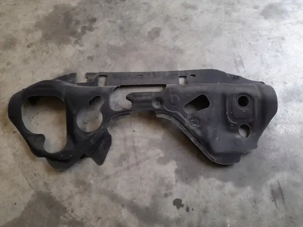 Subaru Ascent geluiddempende scheidingswand OEM gebruikt image 2