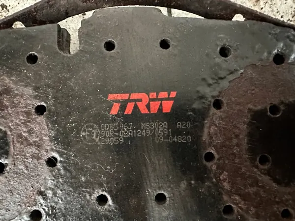 Gebruikte TRW Remblokken OEM GDB5067 - 40 chars image 3