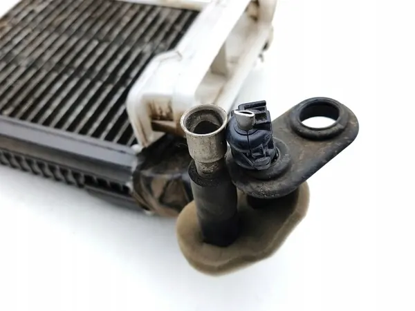 Evaporador aire acondicionado Toyota RAV4 OEM AMD220921 - Usado image 5