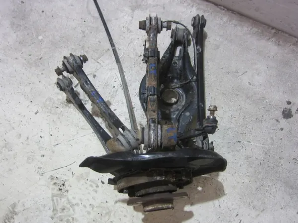 OEM 6798983 Pivô Esquerdo Traseiro com Braços para BMW 3 F34 image 4