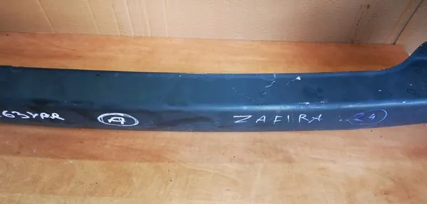 Takapuskuri vahvistus Opel Zafira B 2005-2013 image 4