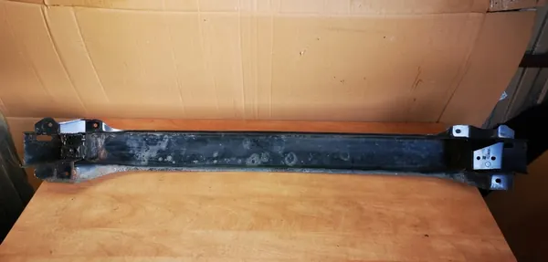 Takapuskuri vahvistus Opel Zafira B 2005-2013 image 7