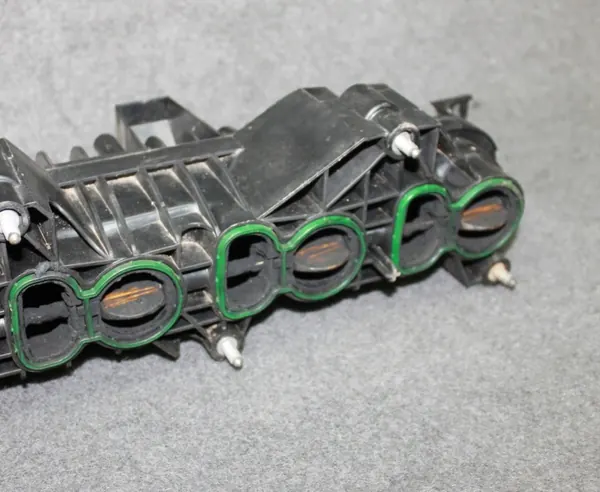 BMW B57 Imusarja OEM 8570228 - Käytetty image 6
