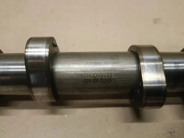 Avgaskam A8 A5 S5 4.2 FSI 079109102CF image 2