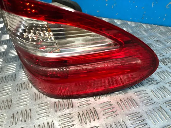 Rechter Achterlicht Mercedes W211 Kombi image 2