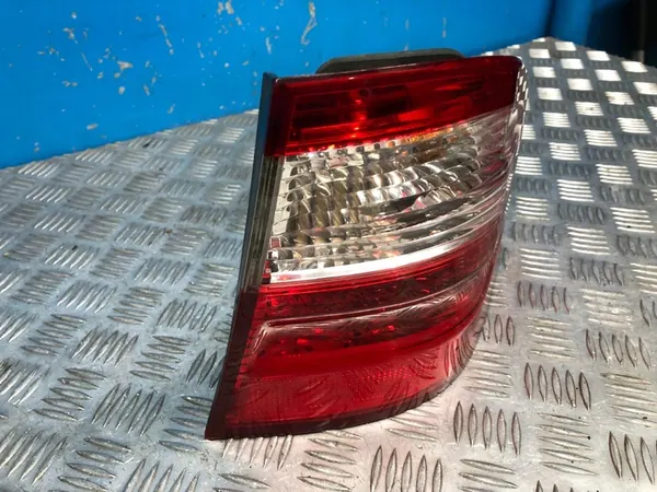 Rechter Achterlicht Mercedes W211 Kombi image 3