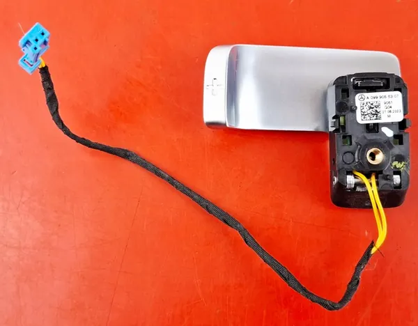 Palettes de changement Mercedes-Benz 646884100C image 3