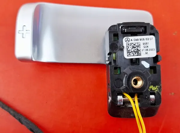 Palettes de changement Mercedes-Benz 646884100C image 4