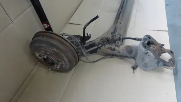 DAEWOO KALOS 1.4 8V Achterophanging balk OEM image 3