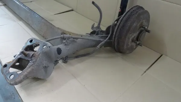 DAEWOO KALOS 1.4 8V Achterophanging balk OEM image 4