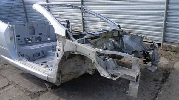 OEM Ćwiartka podłużnica prawa przód PEUGEOT 307 CC image 2