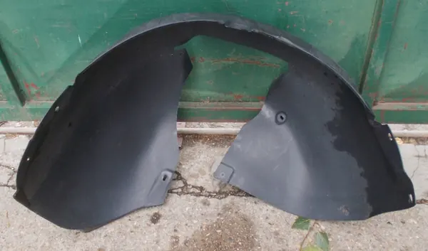 Right Front Wheel Arch Volkswagen Golf VI image 2