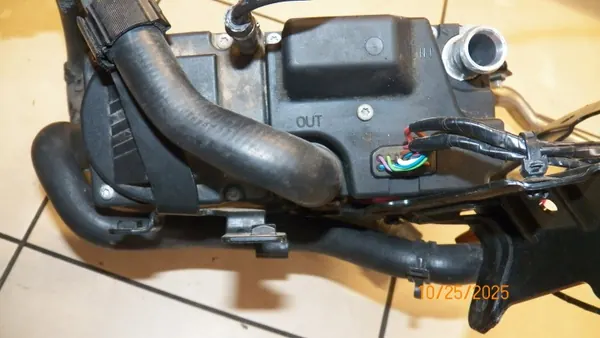 Webasto bijverwarming OEM 8W0265081K Audi A4 B9 image 4