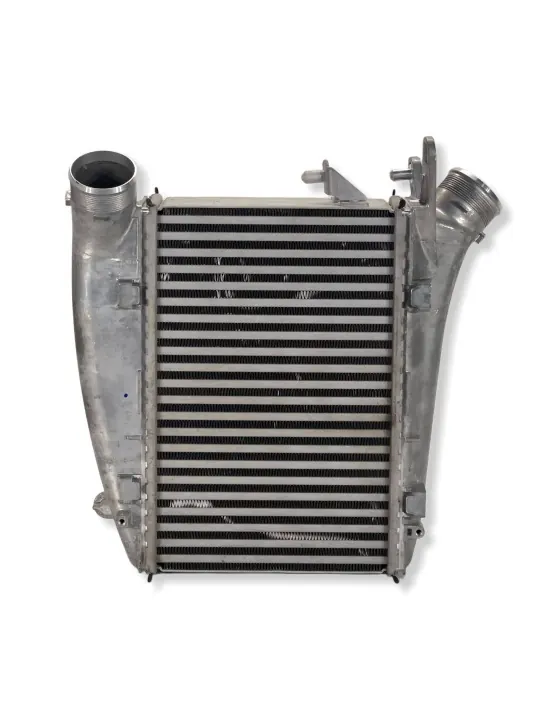 Intercooler derecho Audi RS6 C8 RS7 OEM 4K0145A56 image 3
