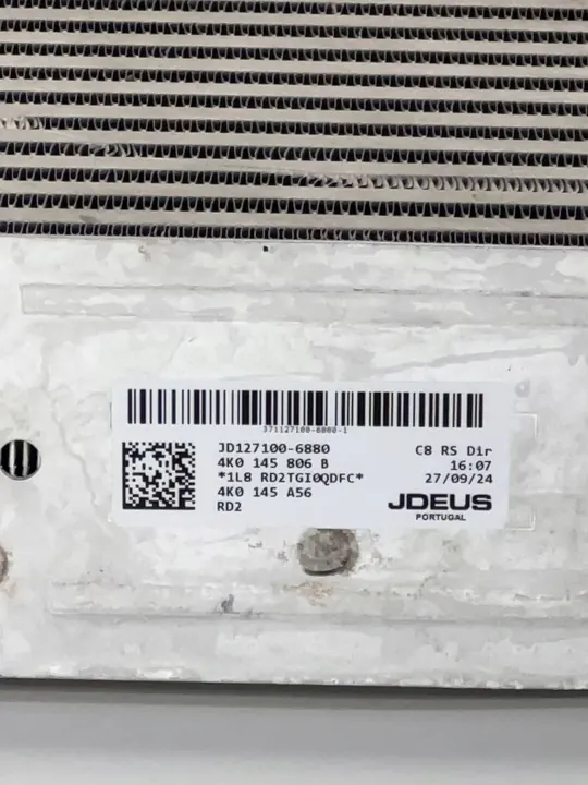 Intercooler derecho Audi RS6 C8 RS7 OEM 4K0145A56 image 7