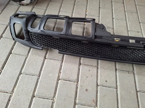 Rejilla de parachoques trasero Mercedes ML W166 AMG A1668850053 image 5