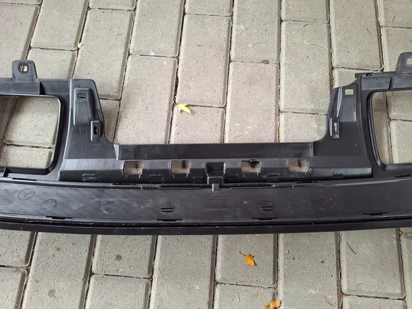 Rejilla de parachoques trasero Mercedes ML W166 AMG A1668850053 image 8