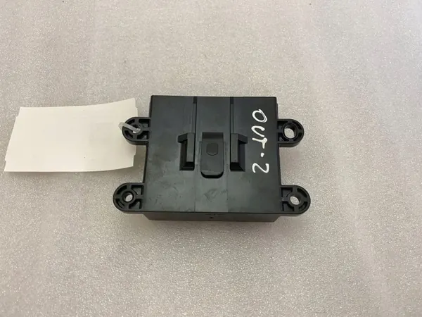 Module Démarrage Sans Clé Mitsubishi Outlander OEM 8637B321 image 4