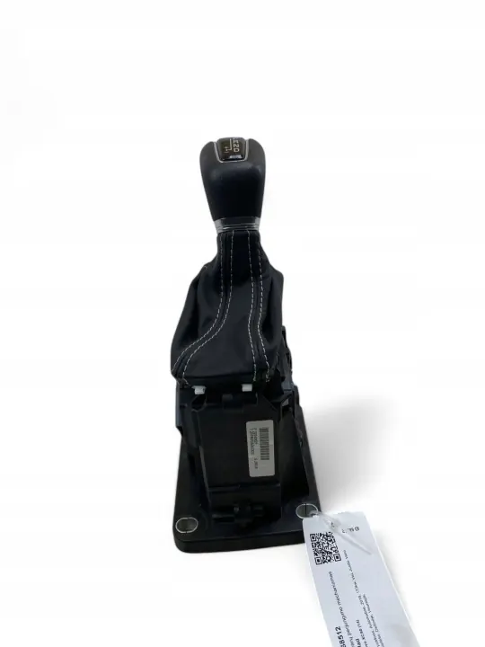 Volvo XC90 2018 Växelspak OEM 32240021 image 3
