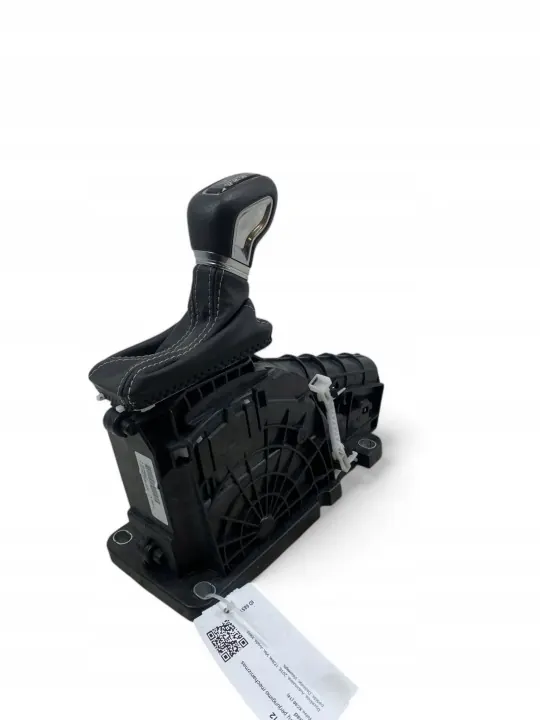 Volvo XC90 2018 Växelspak OEM 32240021 image 8