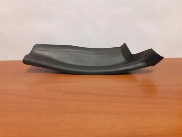 Volvo OEM 9429 etupyyhkijät 1.5L hybridille image 3
