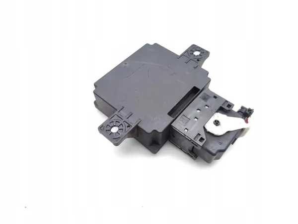 Convertisseur Tension Mazda CX-5 OEM PE0318572 image 4