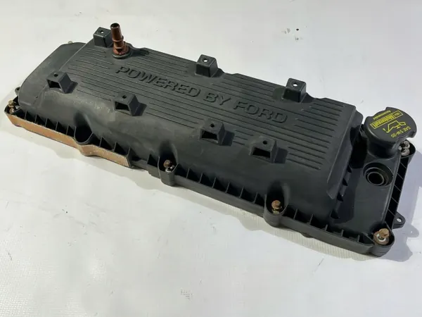 Tampa de válvula direita OEM CC3E6K271BC Ford F150 image 3