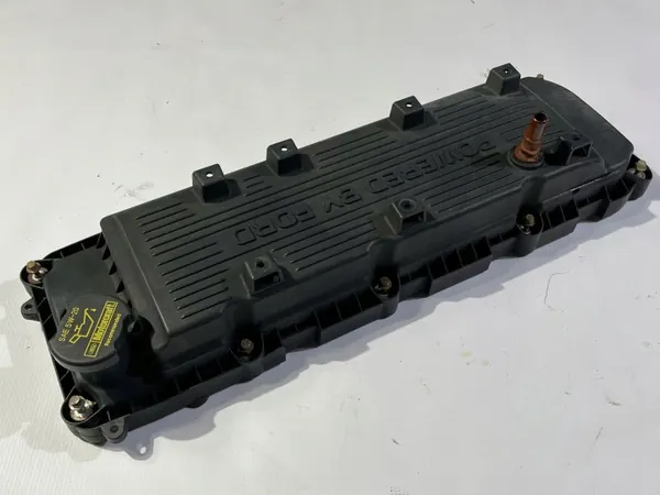 Tampa de válvula direita OEM CC3E6K271BC Ford F150 image 6