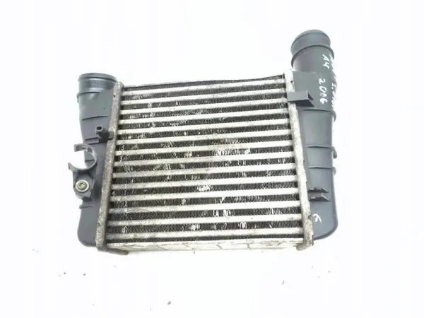 Intercooler côté gauche OEM 0281002401 pour Audi Q7 2006 image 2