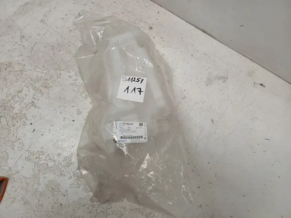 OPEL MOKKA X Ruitensproeierreservoir 95182247 image 3