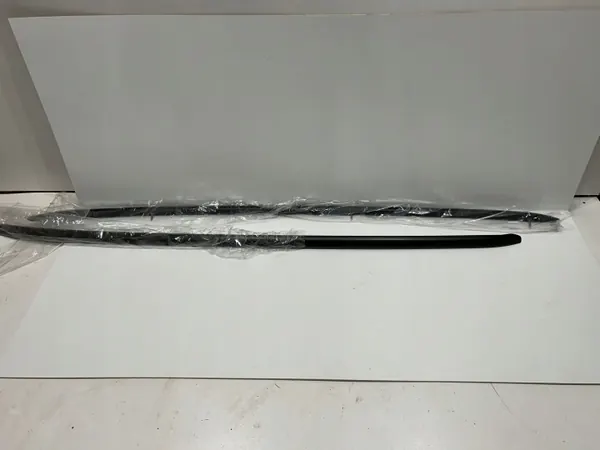 Barras de techo OEM 3G9860026Q para VW Passat B8 Familiar image 2