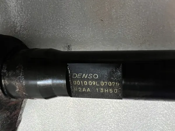 Injecteurs Mazda 6 2.2 Diesel 2011 R2AA-13H50 image 3