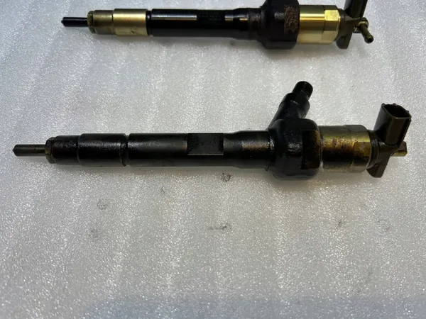 Injecteurs Mazda 6 2.2 Diesel 2011 R2AA-13H50 image 4