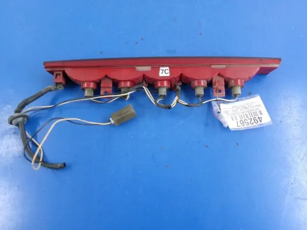 Feu Stop Additionnel OEM 492567 pour Chevrolet Captiva I image 3