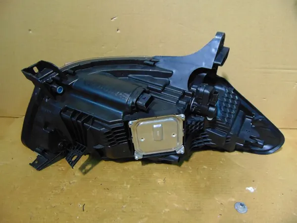 VASEN FULL LED VALO RENAULT CAPTUR LIFT 17-19 OEM 260609454R image 4