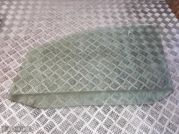 VW Touran deurruit OEM 43R001582 - Gebruikt image 3