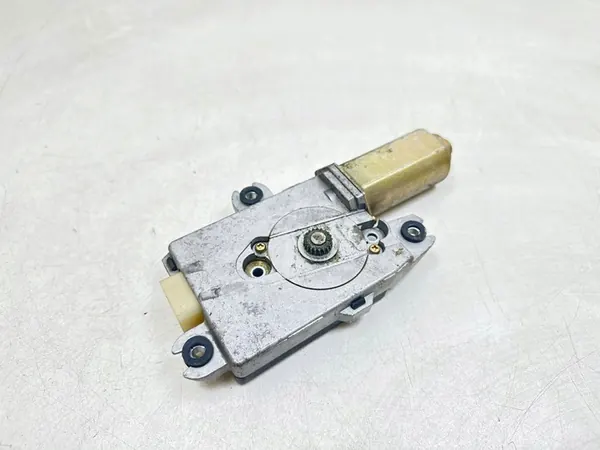 Zonneschermmotor Nissan X-Trail T30 2005 0178000A image 2