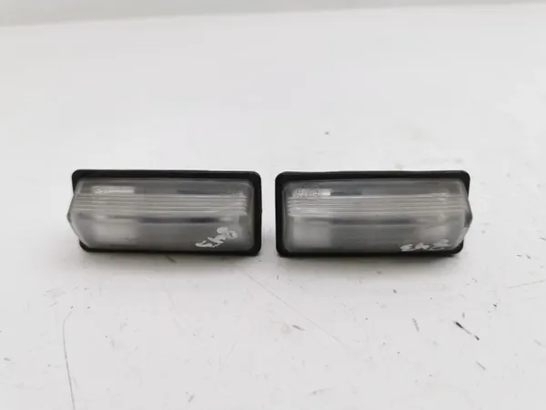 Jeu d'éclairage plaque OEM AMD140865 pour Nissan Juke II image 3