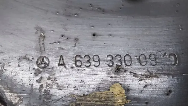 Höger framstyrning A6393300910 Mercedes Vito Viano image 6