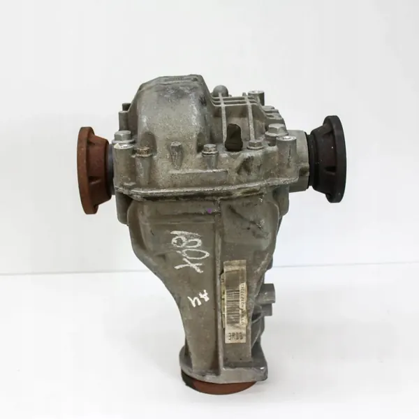 Audi A4 B8 Bakre Differential 166025A 2.0L 2015 image 2