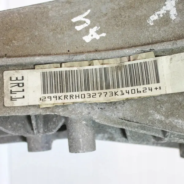 Audi A4 B8 Bakre Differential 166025A 2.0L 2015 image 5