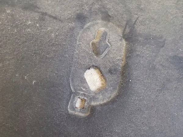 Isolamento Acústico Capô Volkswagen Polo V 6R JUT232867 image 4