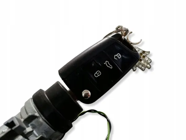 Jeu de clés Skoda Fabia III Station OEM 6C0905865 image 3