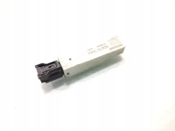 Antena interna Mazda CX-30 OEM KD47676NXA 2022 image 2