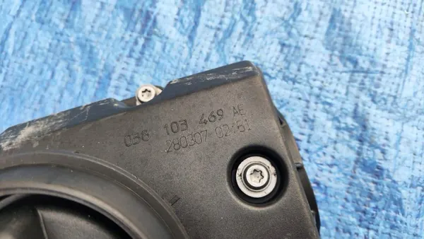 Couvercle de soupape OEM 038103469AE VW Audi 1.9/2.0 TDI image 3