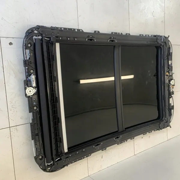 Toit ouvrant panoramique OEM 1Z365948 pour Audi Q7 SQ7 4M image 5